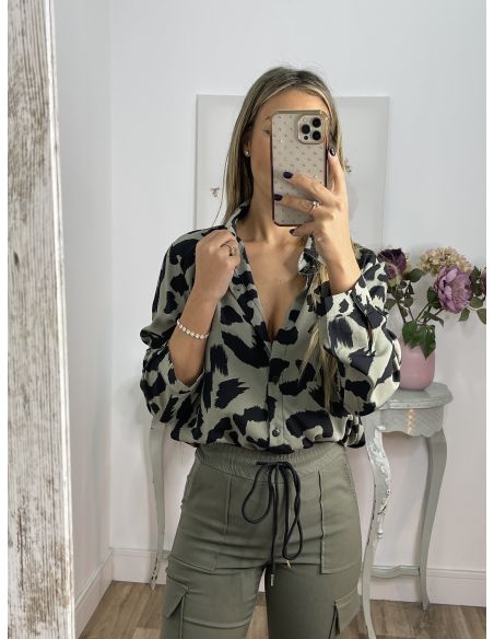 Pantalón cargo verde