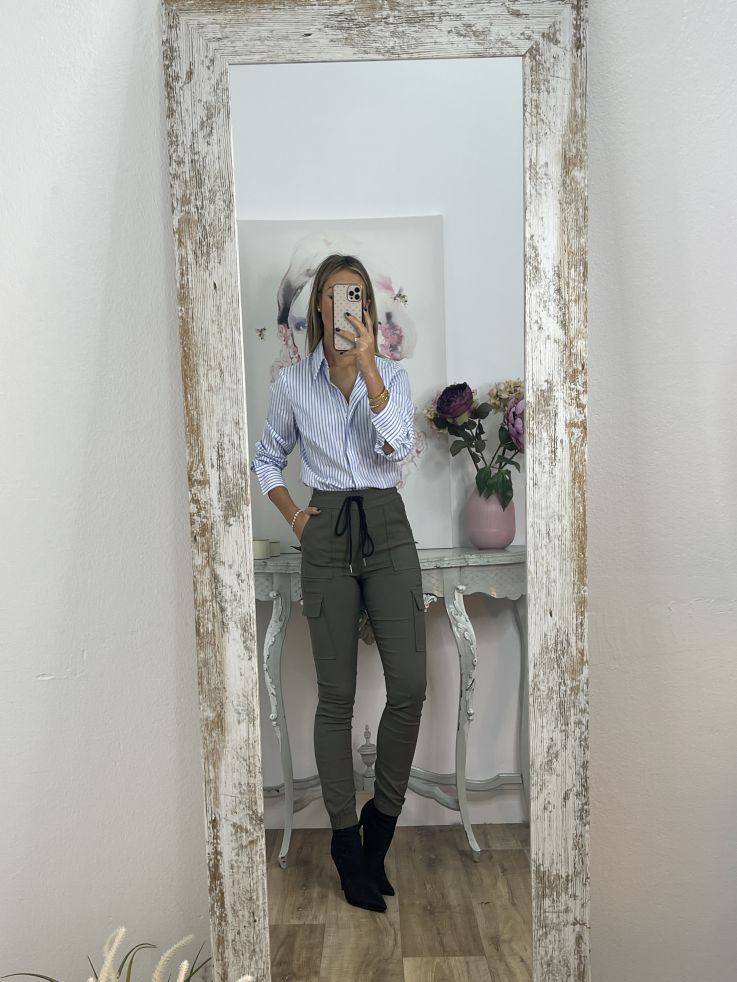 Pantalón cargo verde