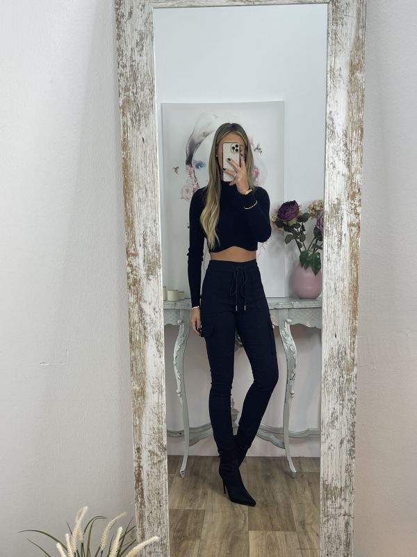 Pantalón cargo negro