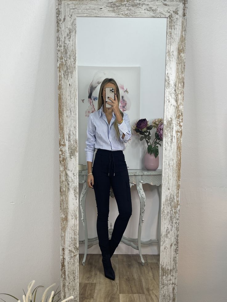 Pantalón cargo negro