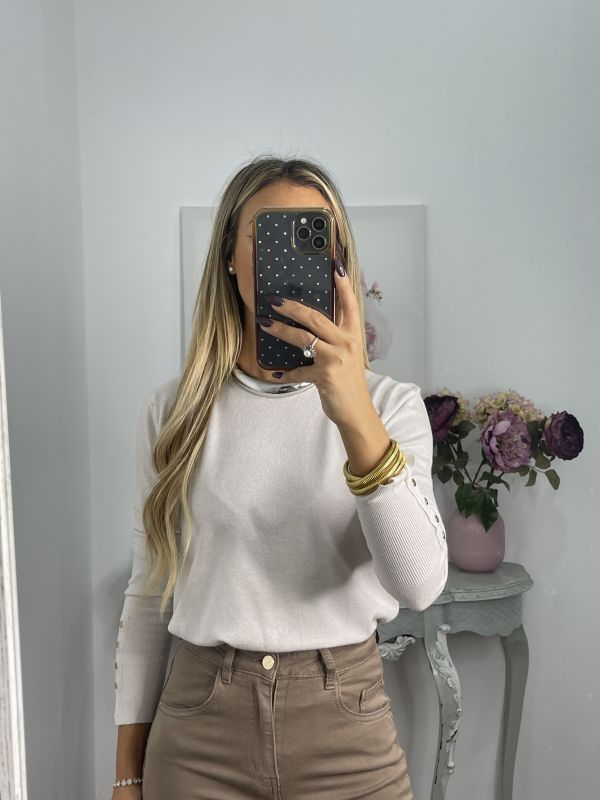 Jersey basic beige con botones en el puño
