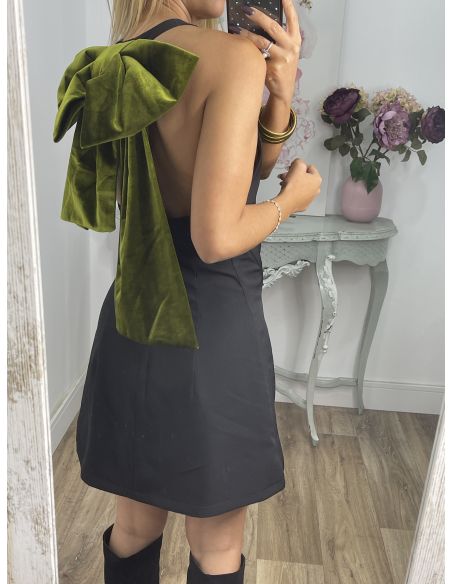 Vestido negro lazo terciopelo verde