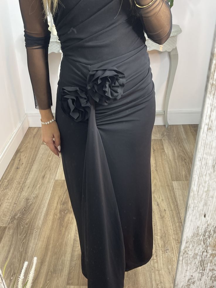 Falda con flores negra