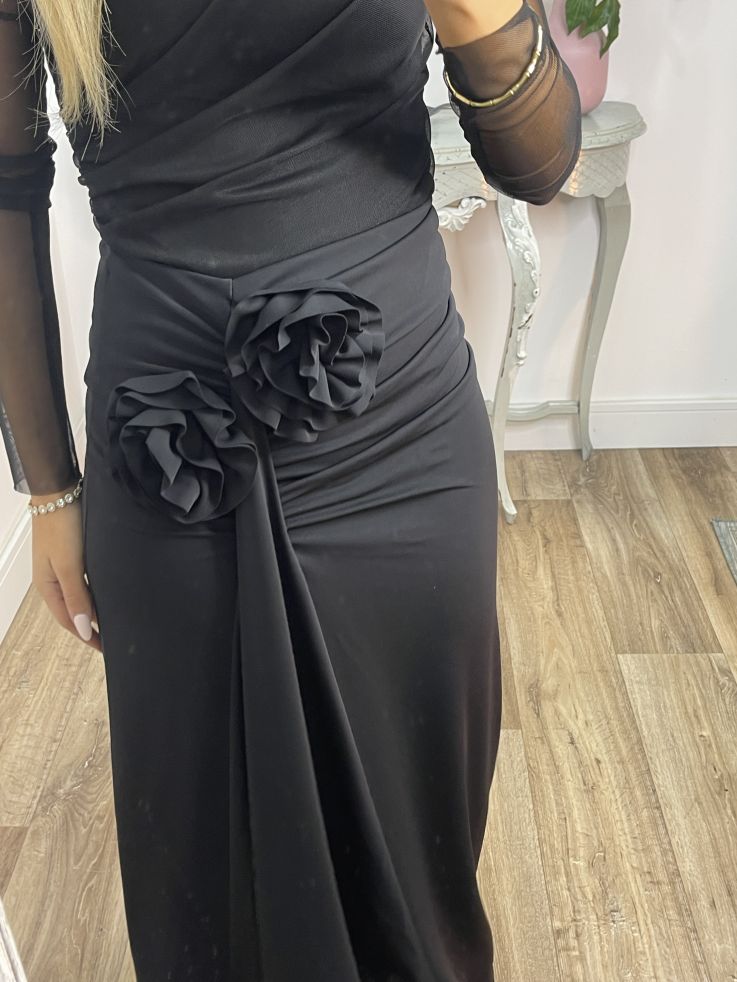 Falda con flores negra