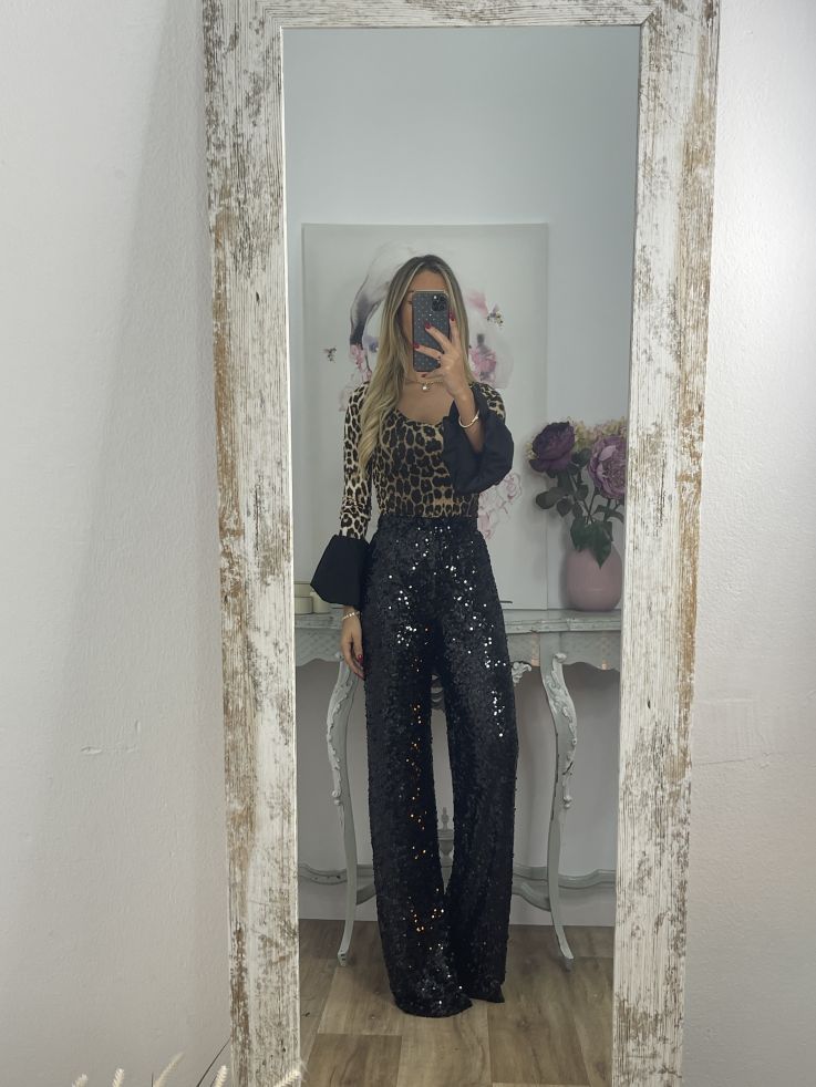 Camiseta print volante abullonado