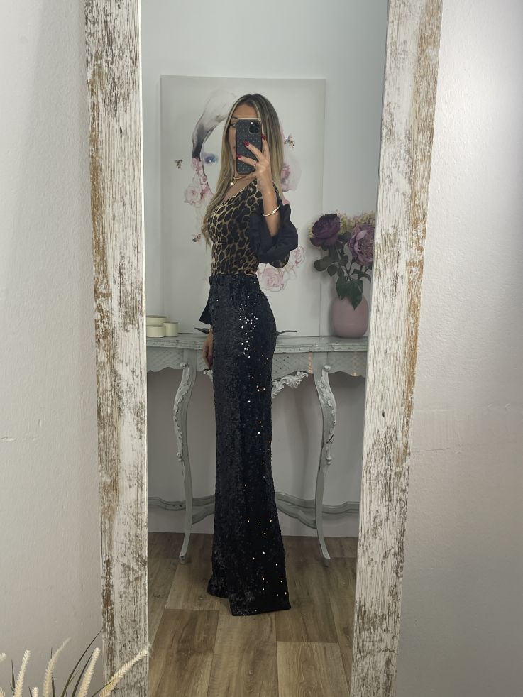 Camiseta print volante abullonado