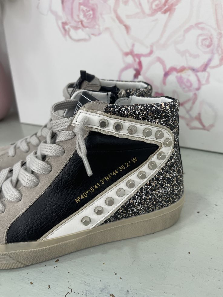 Zapatillas bota negra con gliter plateado