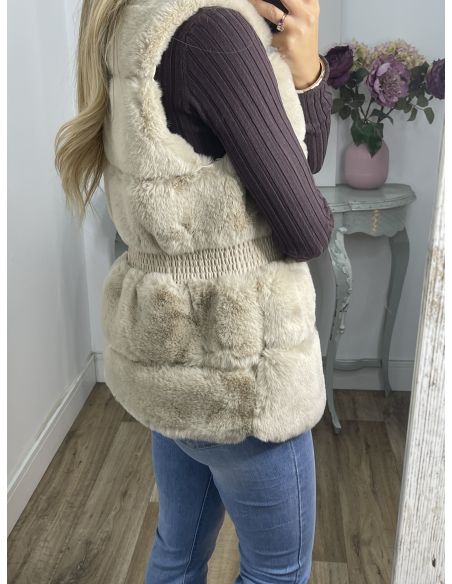 Chaleco beige con frunce en la cintura