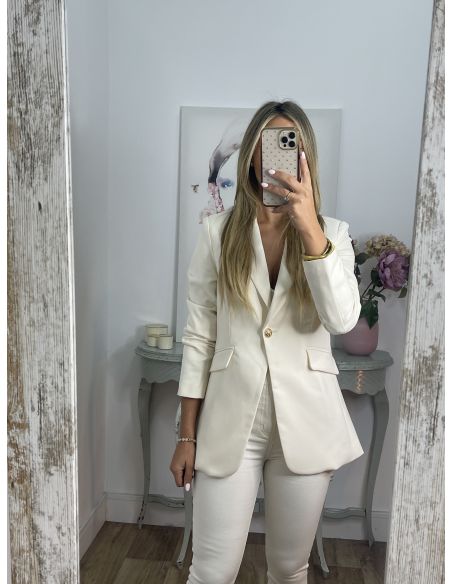 Chaqueta entallada hueso