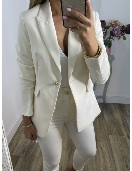 Chaqueta entallada hueso