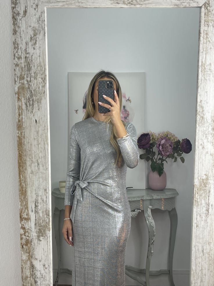Vestido nudo brillo plateado