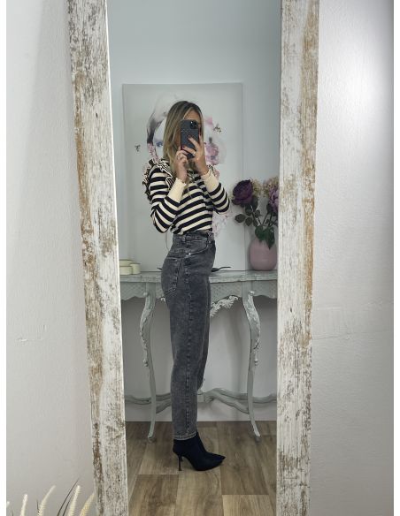 Jeans Claus mom fit efecto desgastado