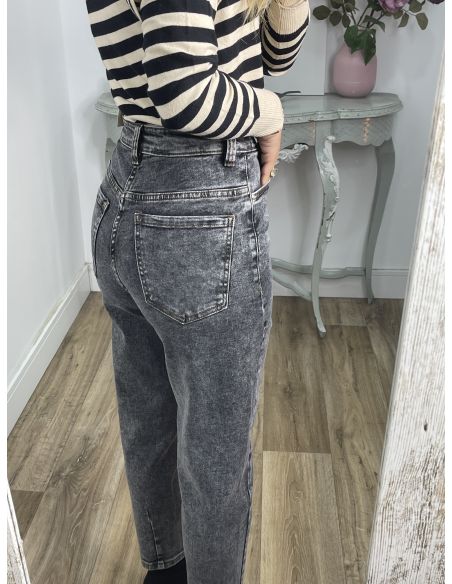 Jeans Claus mom fit efecto desgastado