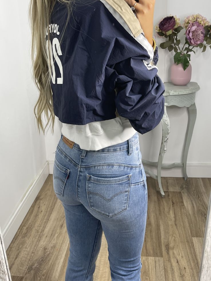 Gabardina combinada beige manga color azul