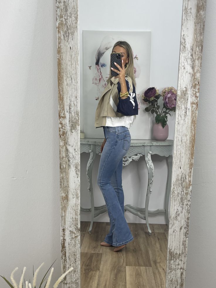 Gabardina combinada beige manga color azul