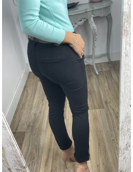 Pantalón Ingrid negro con cinturón