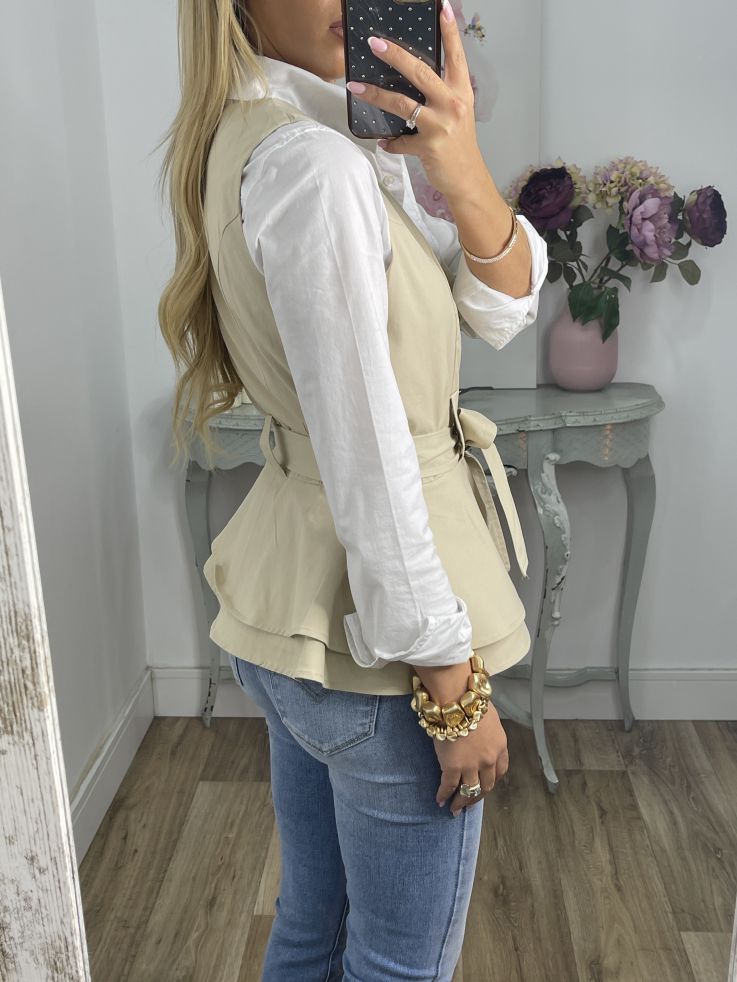 Chaleco Peplum abotonado beige