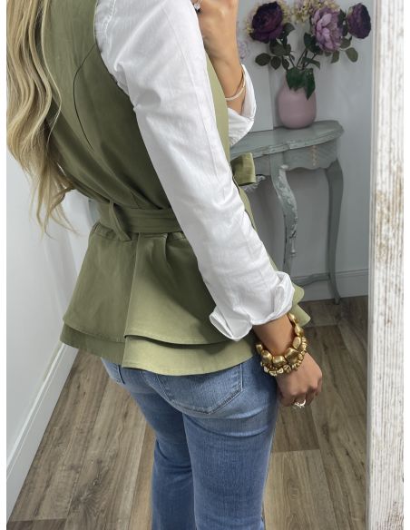 Chaleco Peplum abotonado verde