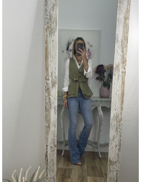 Chaleco Peplum abotonado verde