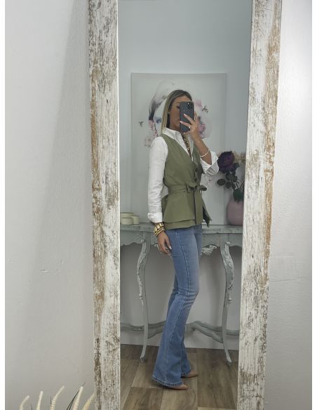 Chaleco Peplum abotonado verde