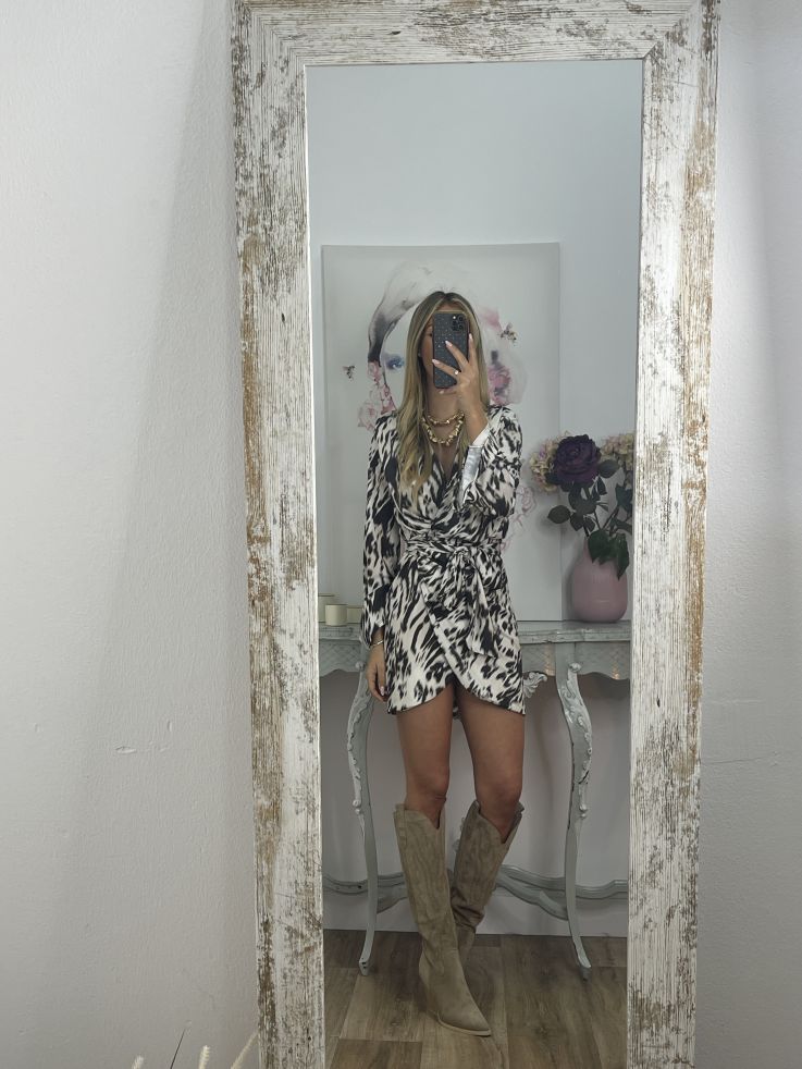 Vestido tipo bata tie dye negro