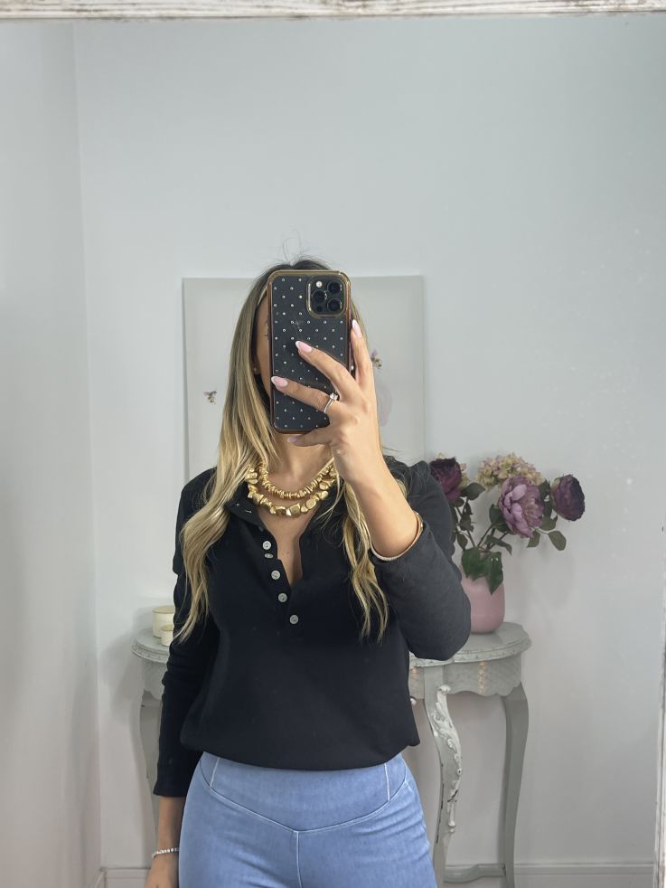 Camiseta algodón botones negra