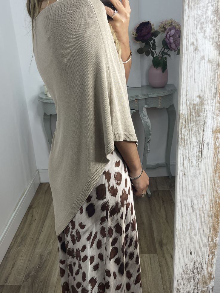 Poncho de punto taupe