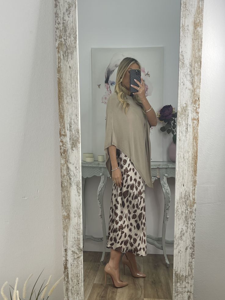 Poncho de punto taupe