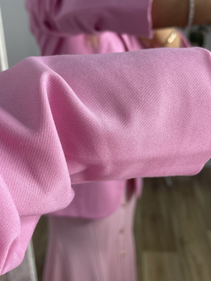 Chaqueta entallada rosa